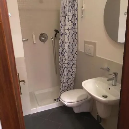 Konukevi Iris 4*