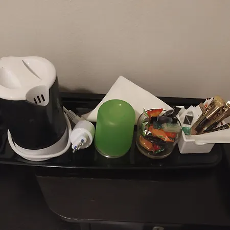 ゲストハウス アフィッタカメーレ イリス